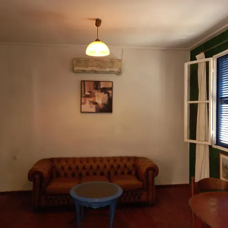 Louis' Vacation House Case de vacanță