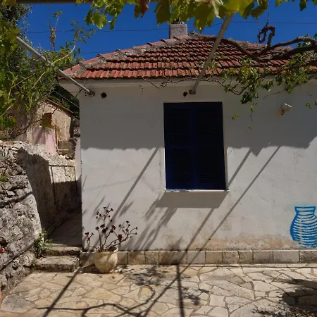 Louis' Vacation House Ferendinata